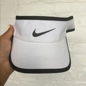 Nike visor